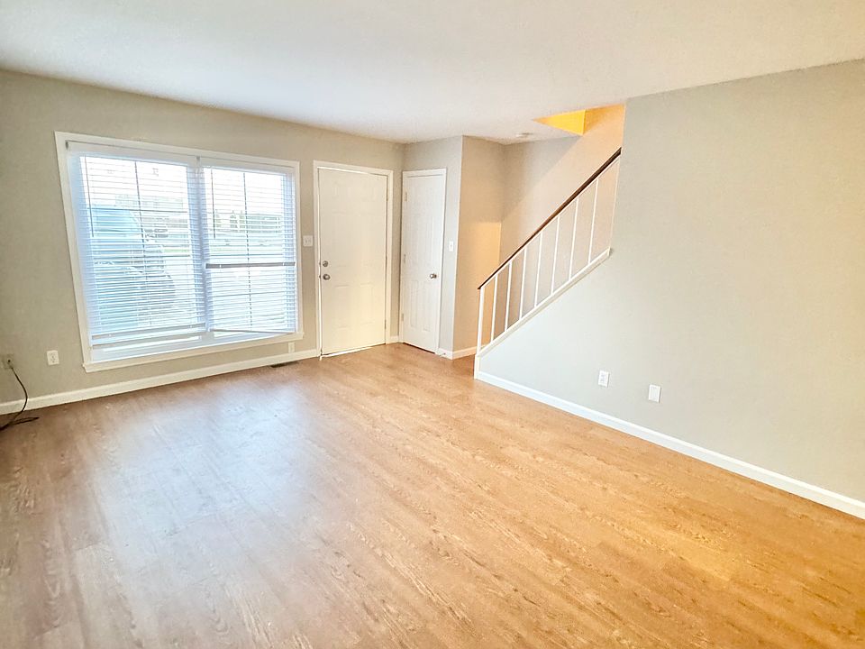 1st image of 2514 Duke Dr