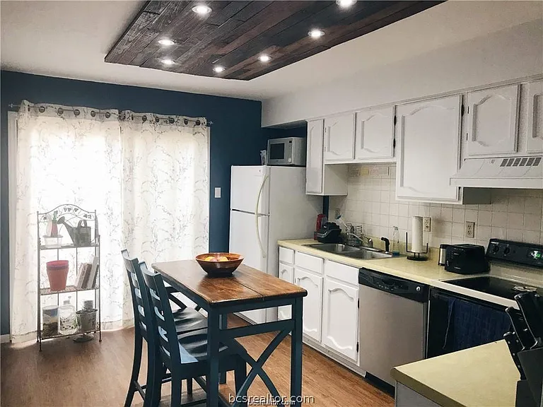 3923 Old Oaks Dr #16 — Photo 7