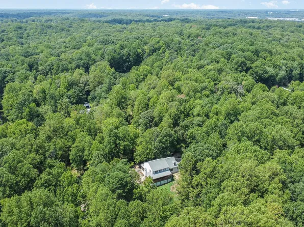 2201 Marengo Plantation Ln, Woodford, VA 22580