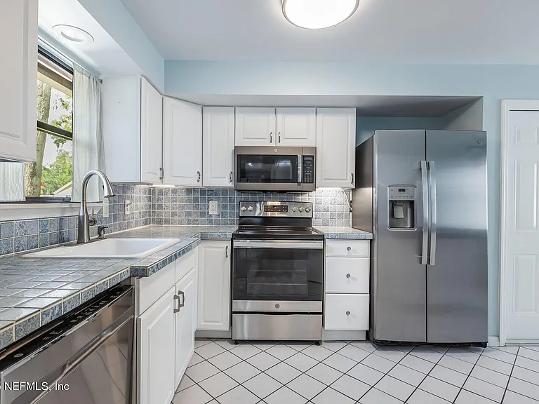 4765 Marsh Hammock Dr W — Photo 13