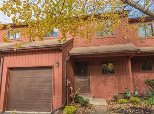 7 Iris Ct #7, Edison, NJ 08820