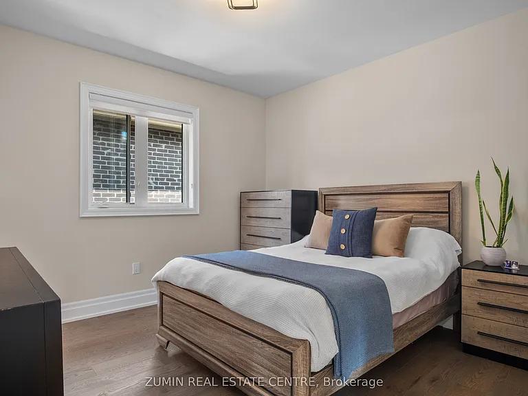 39 Lyle Way — Photo 22