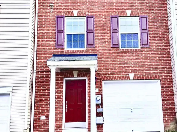 45 Venetian Ct, Hedgesville, WV 25427