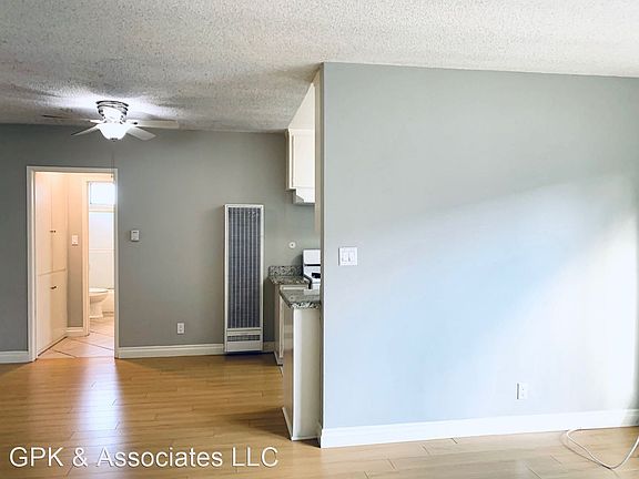 5th image of 3742 S Bentley Ave APT 8