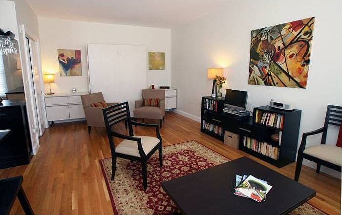 2nd image of 18 Centre St Unit 405