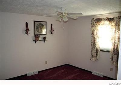 5th image of 6804 Hidden Valley Dr