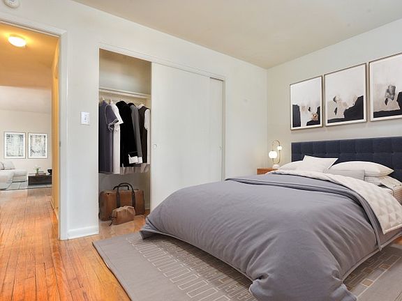 3rd image of 28 Montrose Manor Ct #16-E