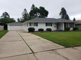 1001 17th St SW, Austin, MN 55912