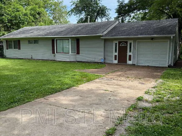 1510 Trampe Ave, Saint Louis, MO 63138