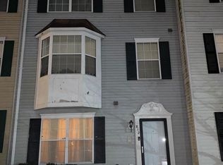 812 Alabaster Ct, Capitol Heights, MD 20743