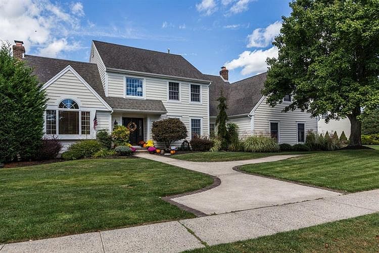 1st image of 1471 Sequoia Cir