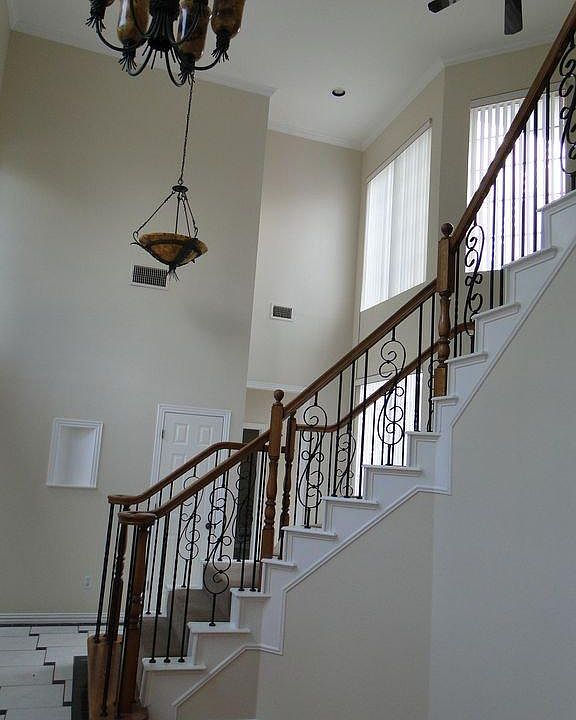 1st image of 4308 Knollview Dr