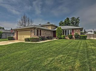 8580 Fairbanks St, Crown Point, IN 46307