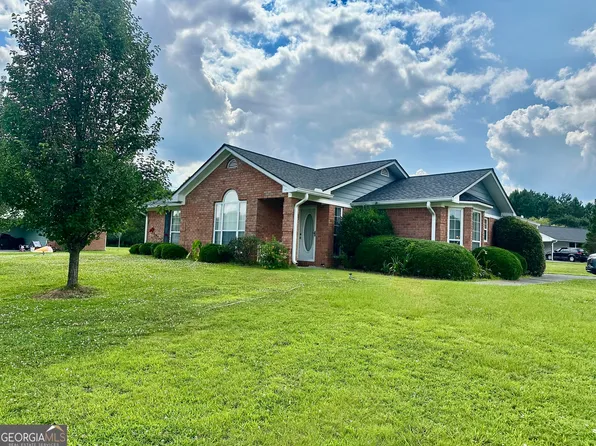 1 W Tara Ln NW, Rome, GA 30165