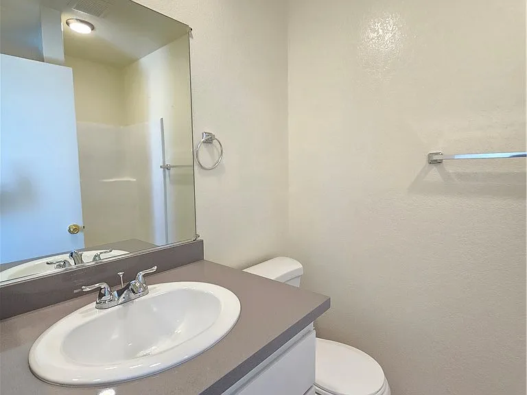 6611 California City Blvd #6611F — Photo 9