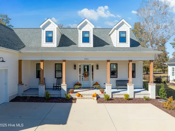 9362 Orange Manor Court NE, Leland, NC 28451
