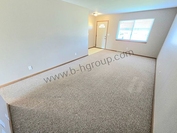 3rd image of 8845 17th Ave #8847
