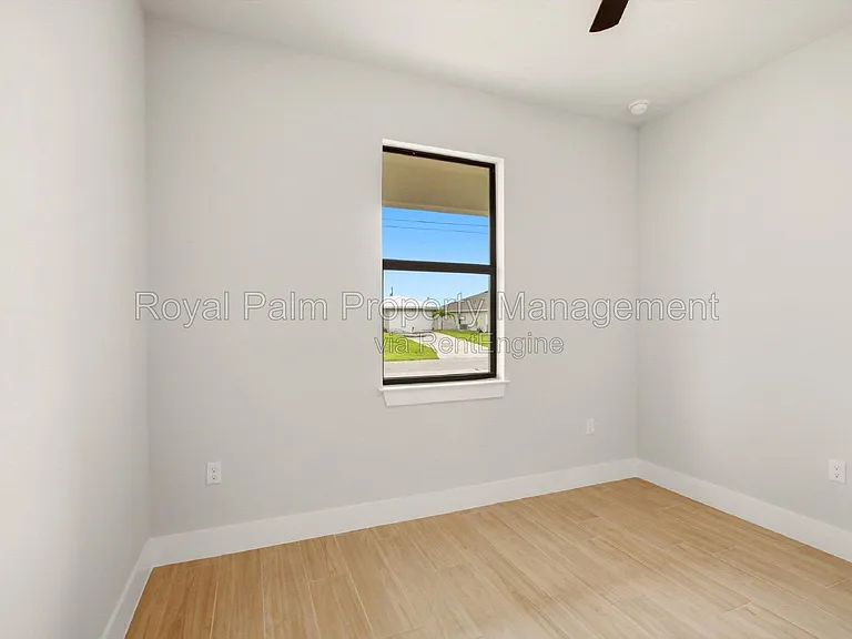 2616 NW 9th Ave — Photo 14