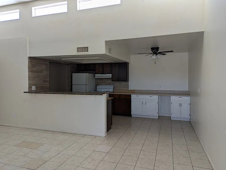 1477 E 27th Ave #1 — Photo 5