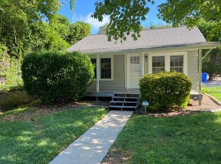 27 Cub Rd, Asheville, NC 28806
