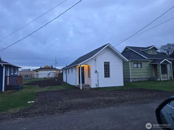 25912 N Place, Ocean Park, WA 98640