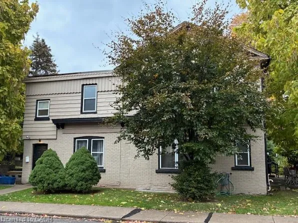 488 Hughson St N, Hamilton, ON L8L 4N7