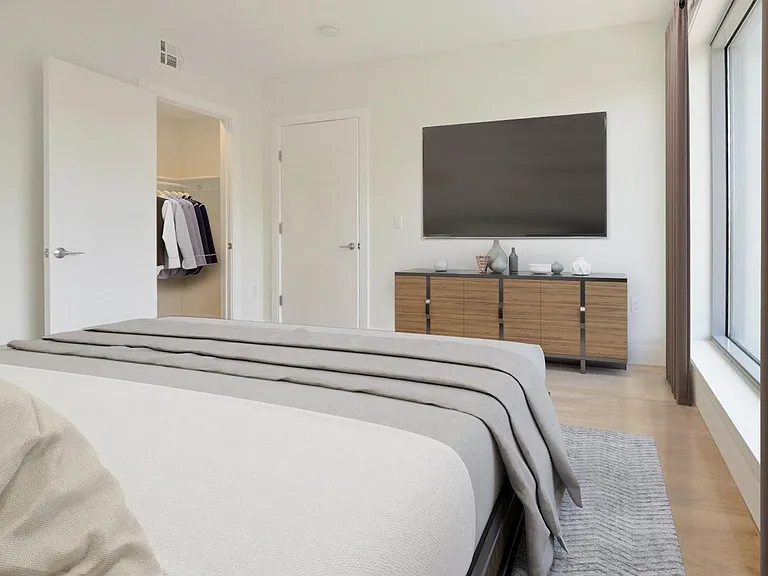 111 Washington St #501 — Photo 8
