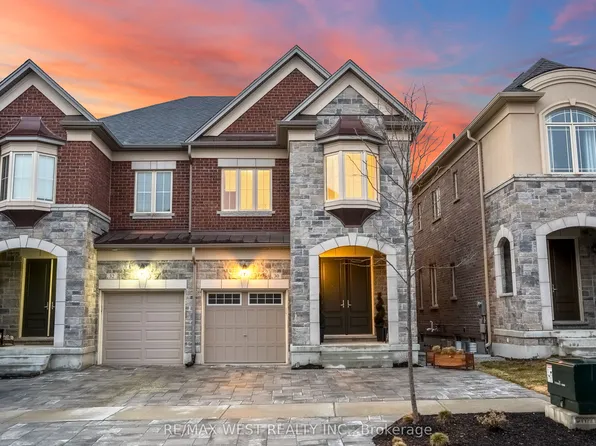 30 Drizzel Cres, Richmond Hill, ON L4E 1G8