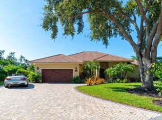1924 Blackstone Cir, Naples, FL 34109