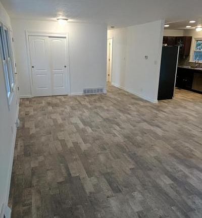 4th image of 231 Westwood Ave