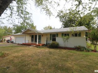 101 Lingale Ave, Marion, IL 62959