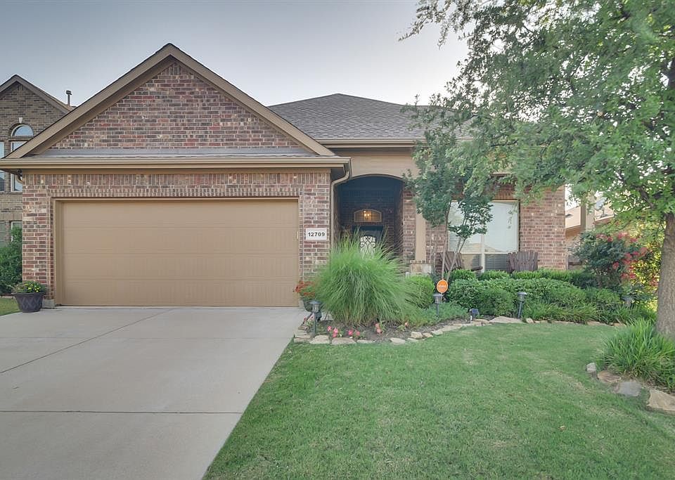 1st image of 12709 Diamond Peak Dr