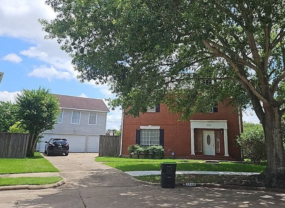 2nd image of 1402 Green Moss Ct