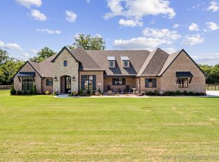 2612 Cross Creek Dr, Oologah, OK 74053