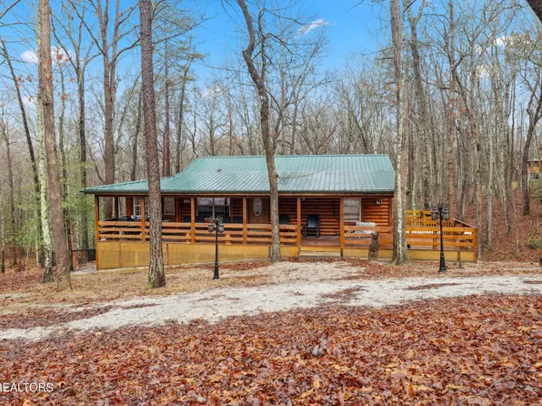 930 Wilderness Trl, Oneida, TN 37841