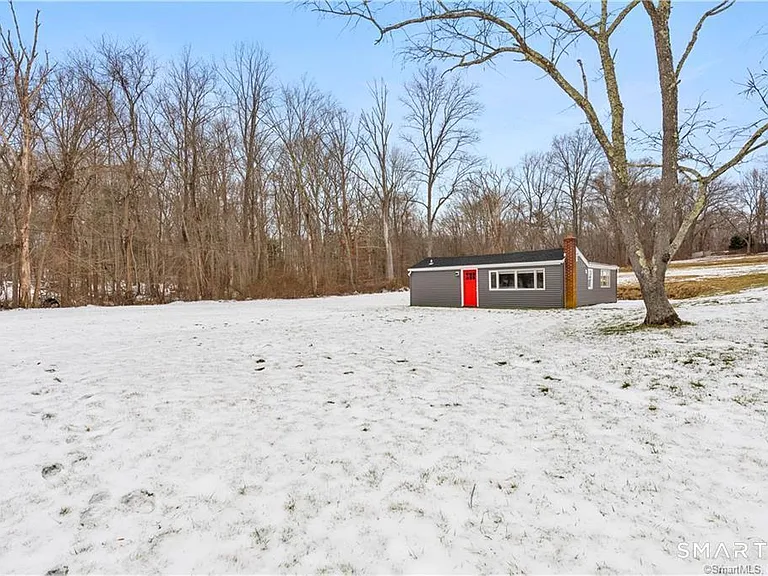 1162 Moose Hill Rd — Photo 11