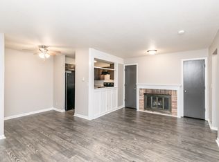 1110 F St #2, Lincoln, NE 68508