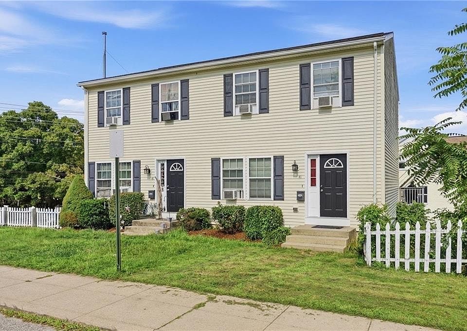 1st image of 41 Payan St