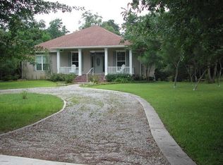 200 Ponchitolawa Dr, Covington, LA 70433