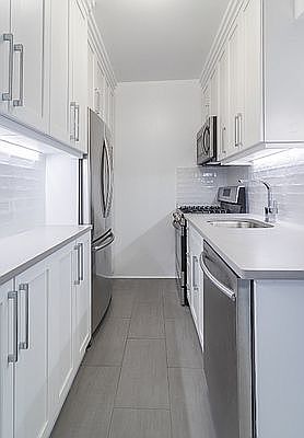 4th image of 36 E 36th St APT 9A