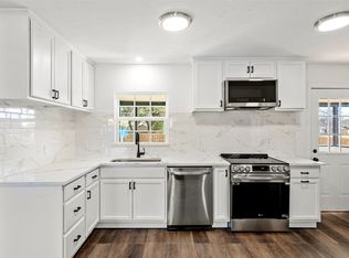 3304 Mayhew Dr, Dallas, TX 75228