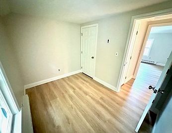 5th image of 55 Spruce St #55