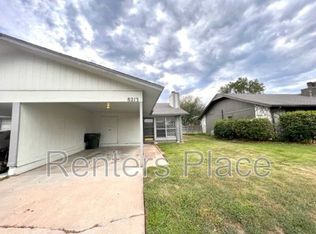 8213 N 117th East Ave, Owasso, OK 74055