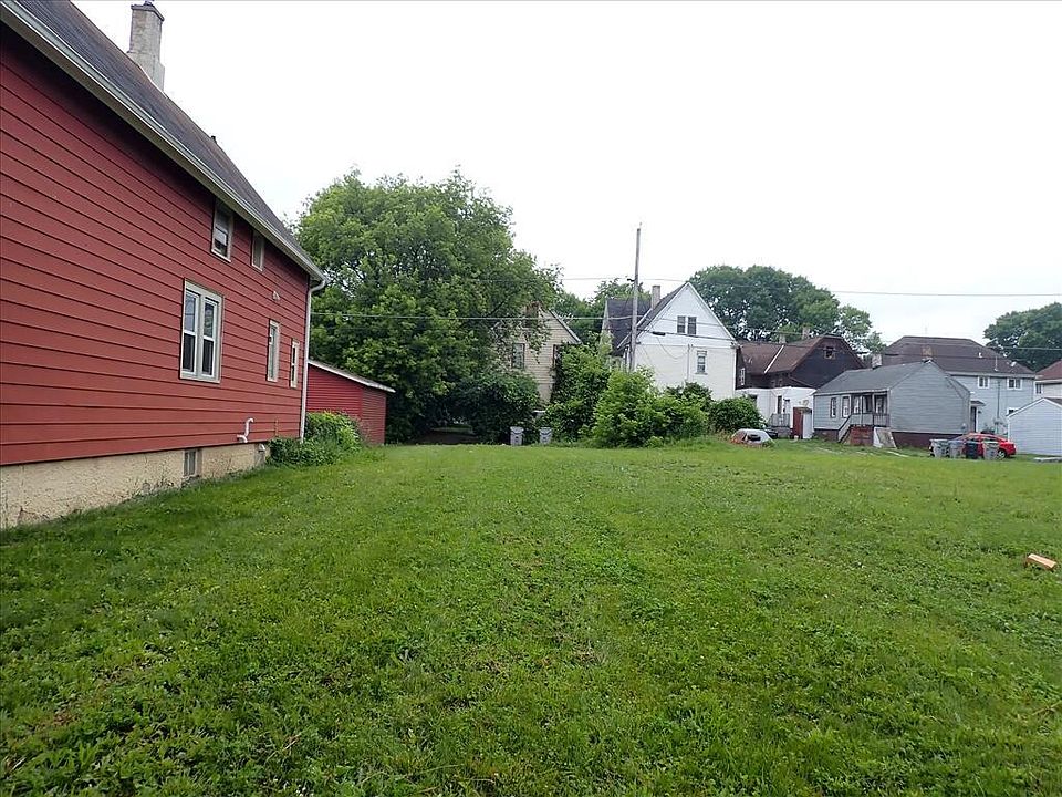 1st image of 2439 N 8TH STREET