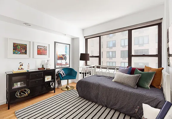 Sold by Compass | media 6