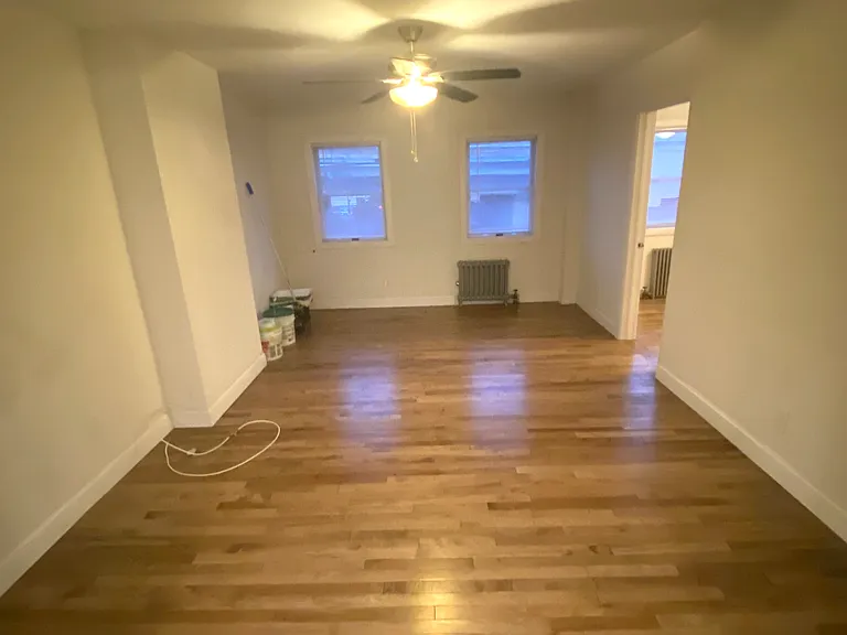 25-26 Hoyt Ave S #2 — Photo 5