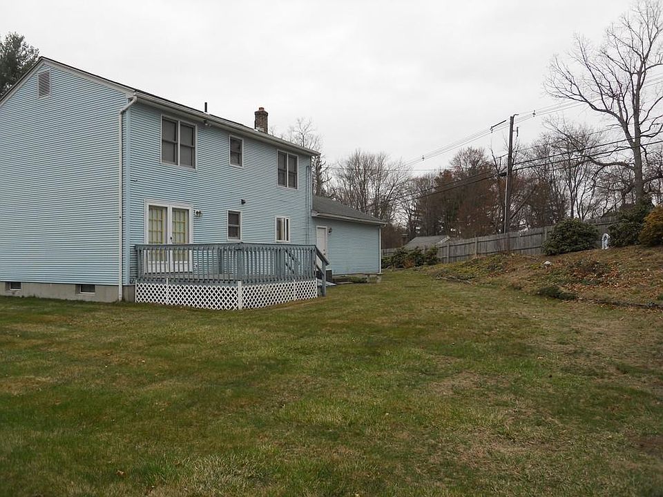 2nd image of 10 Caitlin Dr