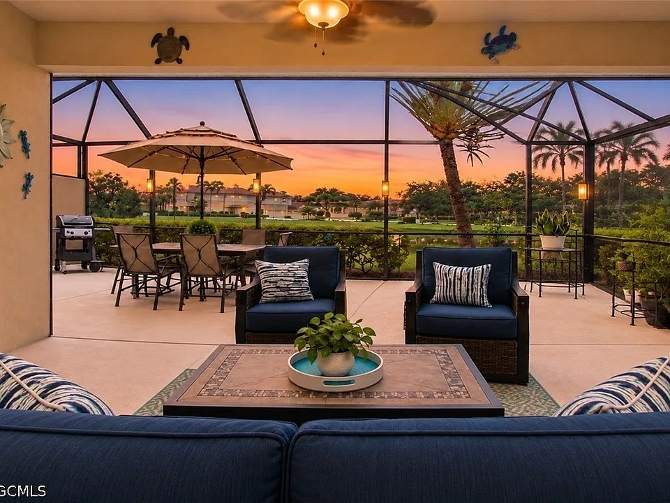 10695 Camarelle Cir