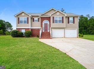 80 Shadowbrook Dr, Covington, GA 30016