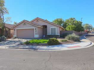18116 N Catherine Dr, Surprise, AZ 85374